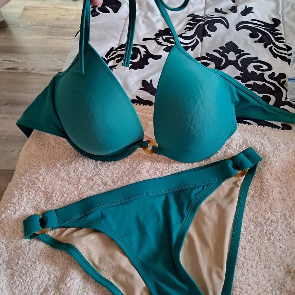 Emerald green Victoria secret 2 piece bikini with round wooden detail